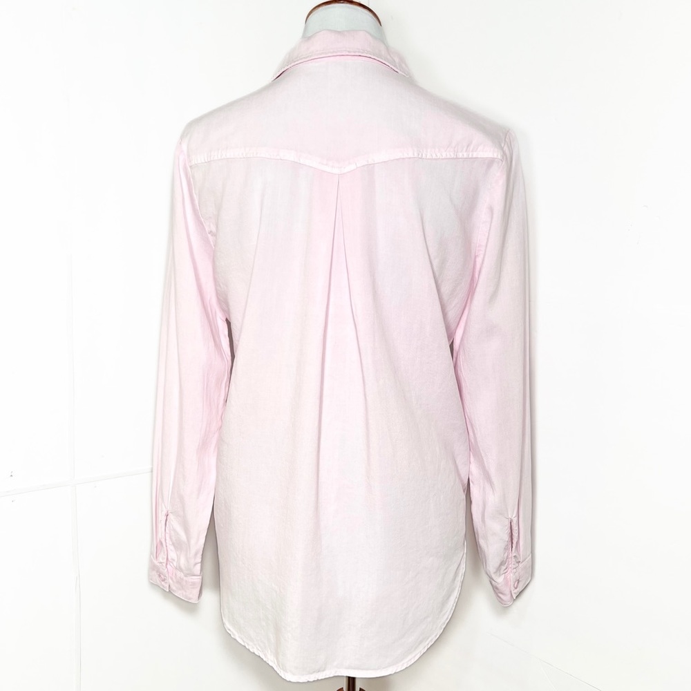 SOLD-Anthropologie Pastel Pink Chambray Long Sleeve Buttondown Shirt Small - Picture 5 of 9
